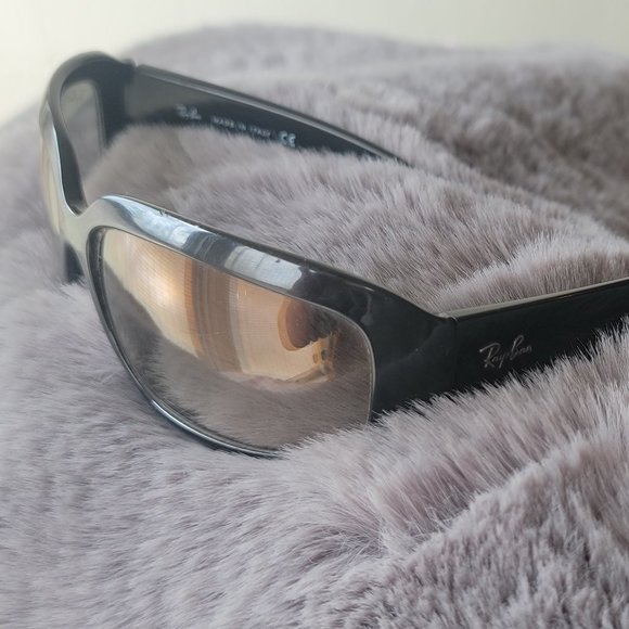 RARE ⨳ Ray Ban ⨳ RB4102 ⨳ Matte Black ⨳ Polarized ⨳ Sleek Sport Wrap ⨳ UV400 main image 6